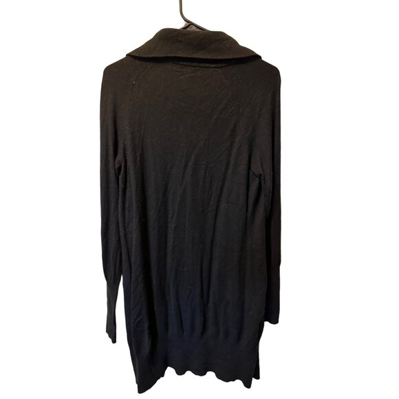 ✌️ 2/$40 ✌️ White House Black Market Small Long Duster With Snap Buttons - Picture 4 of 6